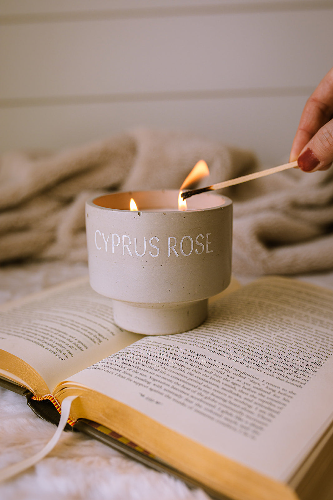 Sea Salt & Teakwood | 10oz Concrete Candle