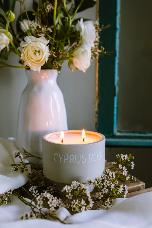 Lavender Blooms | 10oz Concrete Candle