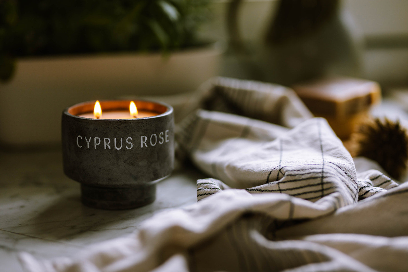 Rosemary & Mint - 10oz Concrete Candle
