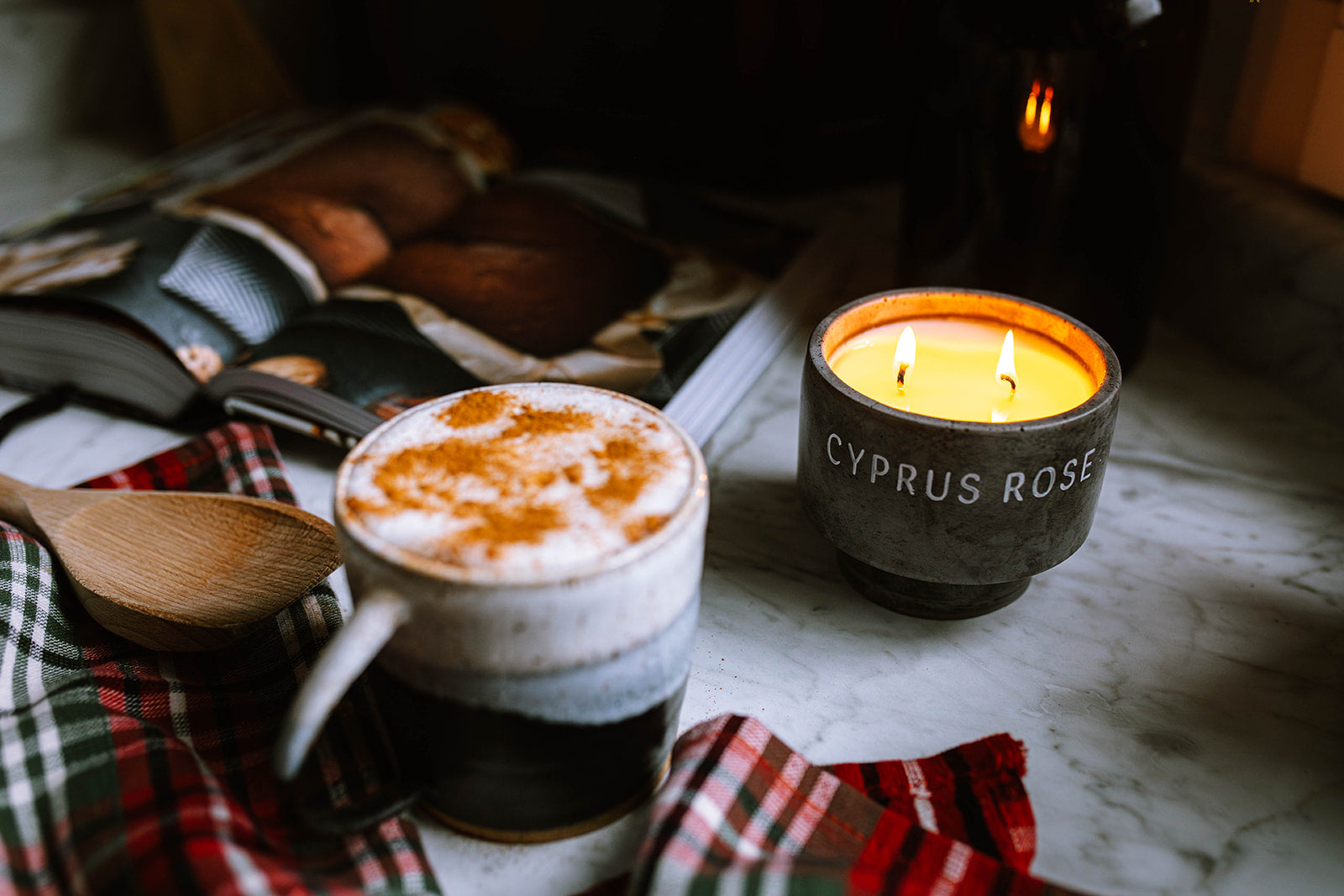 Maple Cardamom Latte - 10oz Concrete Candle