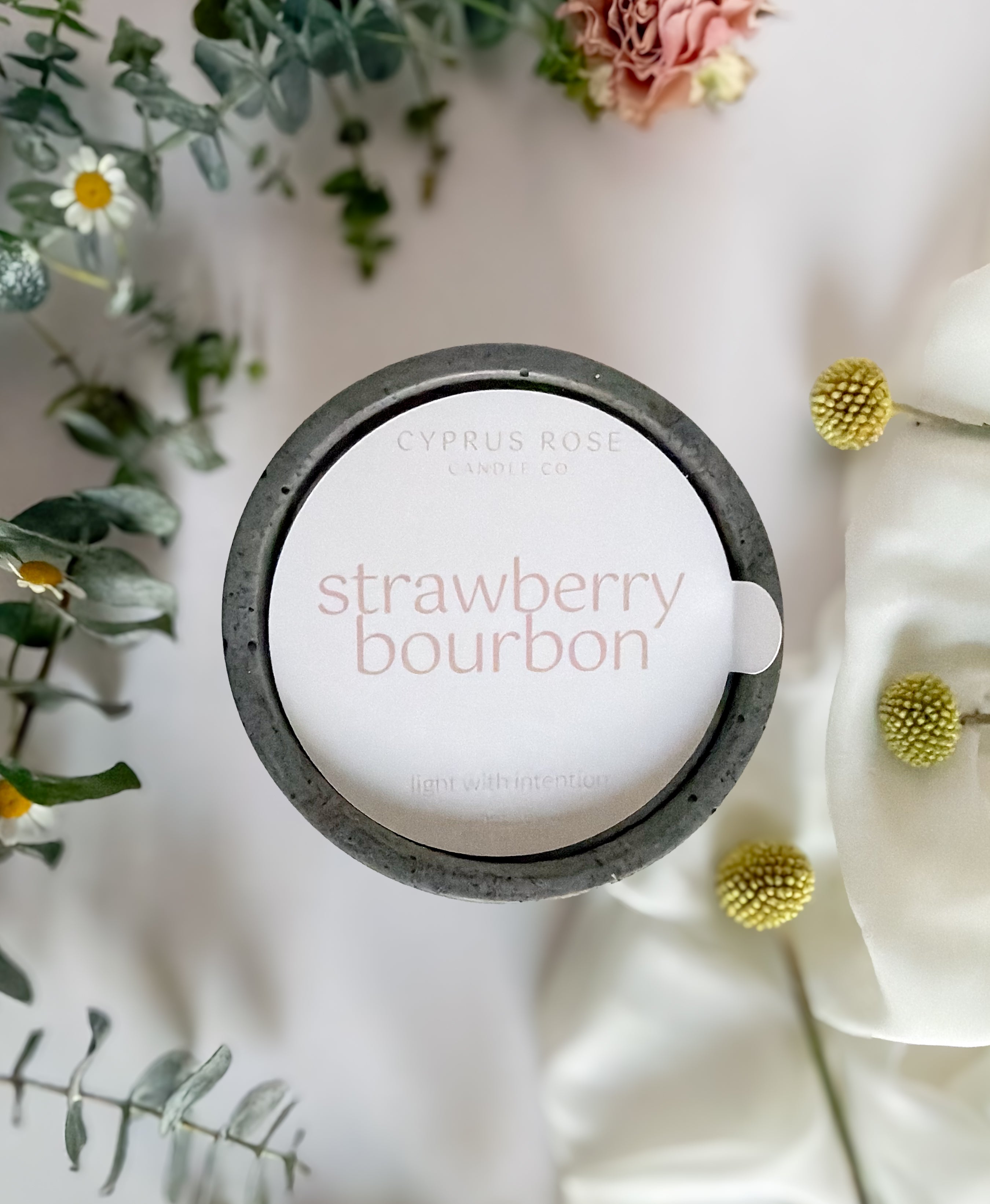Strawberry Bourbon | 10oz Concrete Candle
