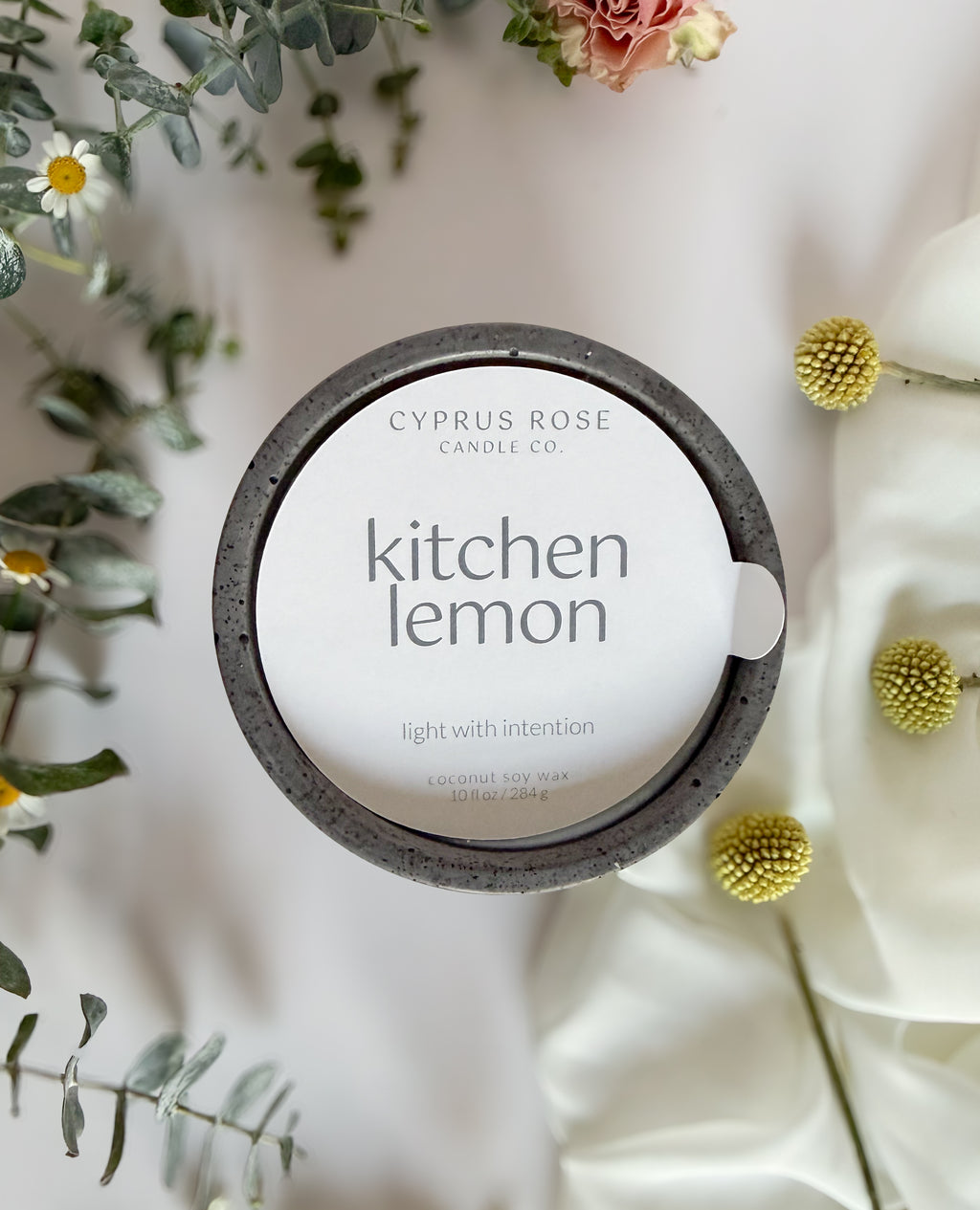 Kitchen Lemon | 10oz Concrete Candle